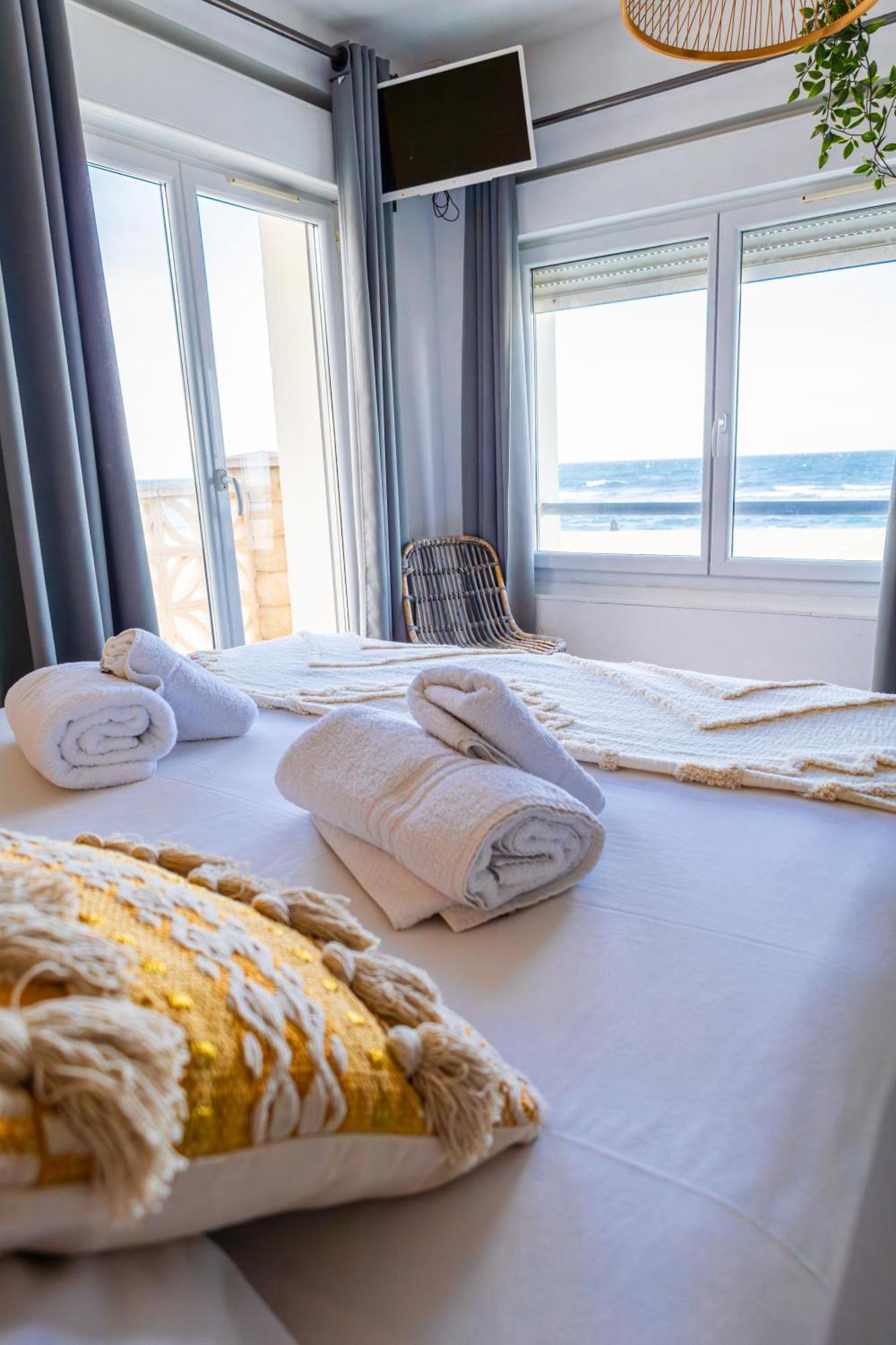 Hotel Restaurant La Cote Revee Лёкат Экстерьер фото